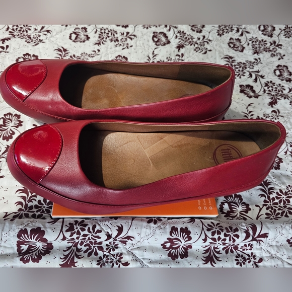 Women Fitflop Due Leather Rouge - Picture 1 of 11